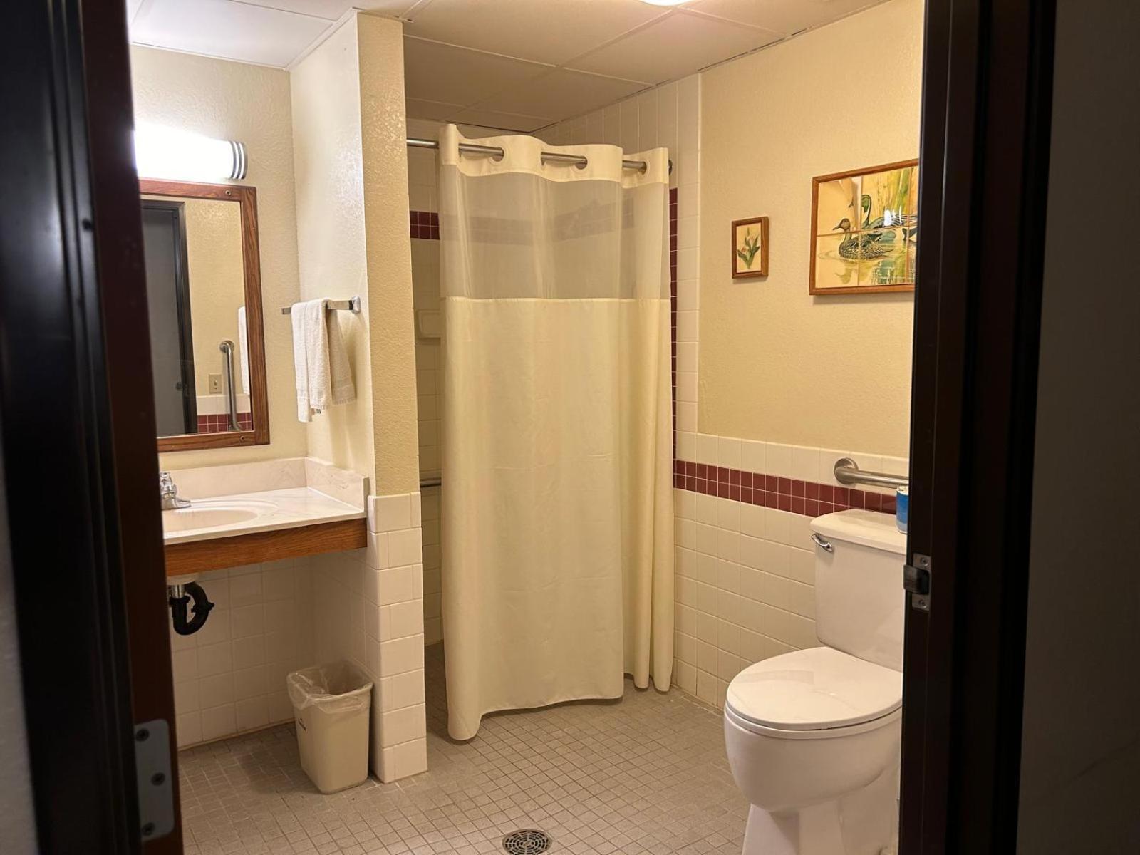 Northwoods Inn & Suites - Blackduck Buitenkant foto